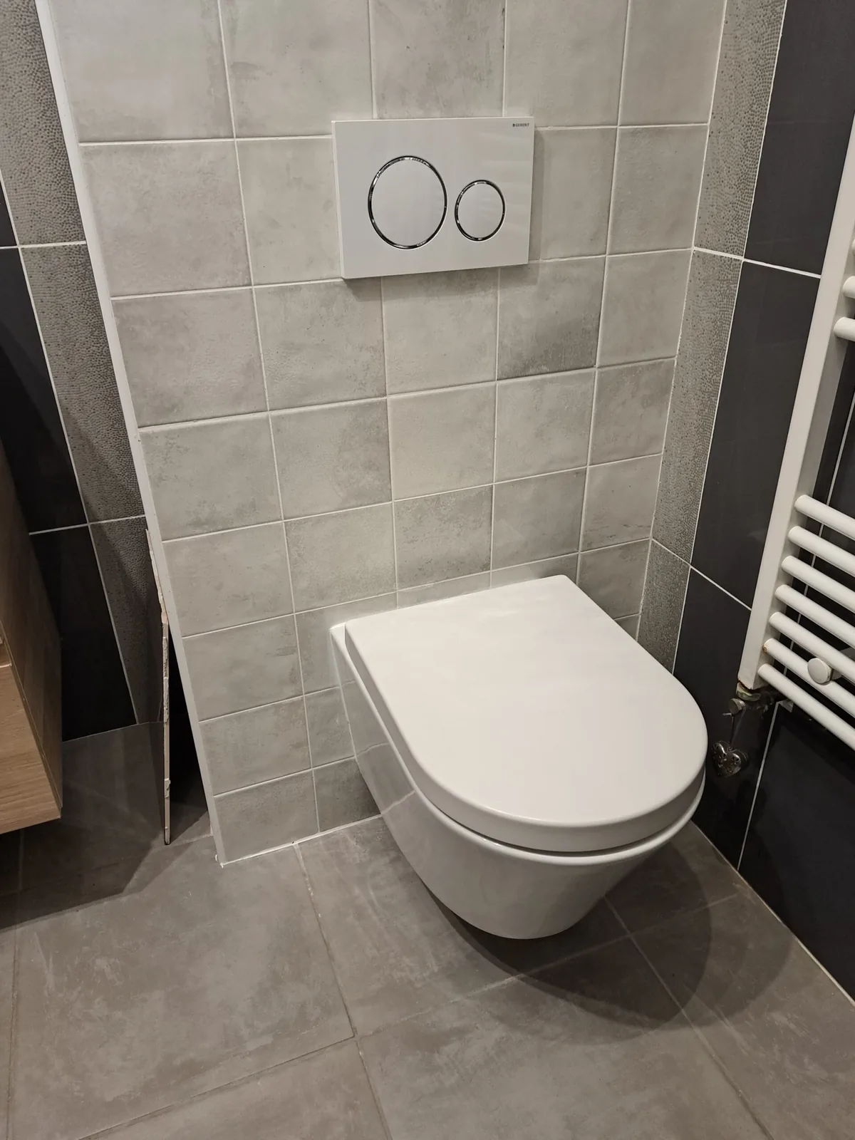 Pose d'un WC suspendu complet